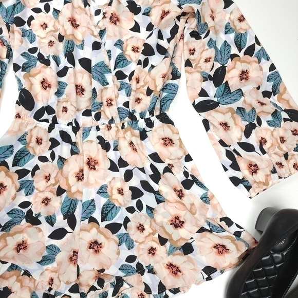 New Show Me Your Mumu Green Pink Floral Romper Sz S - Picture 5 of 14